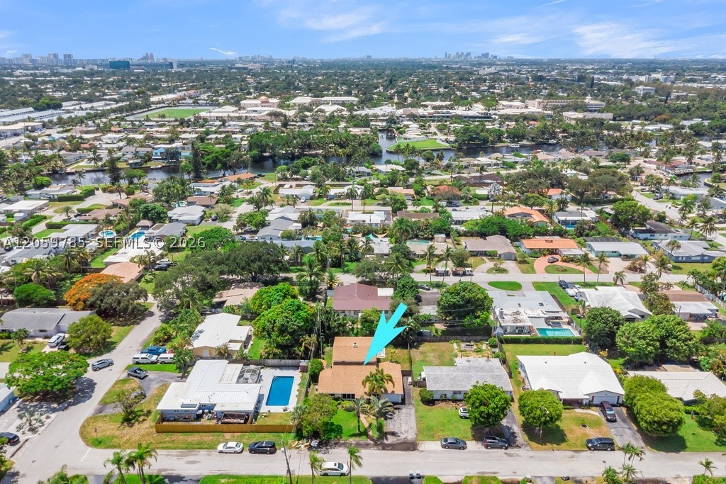 main property photo 40