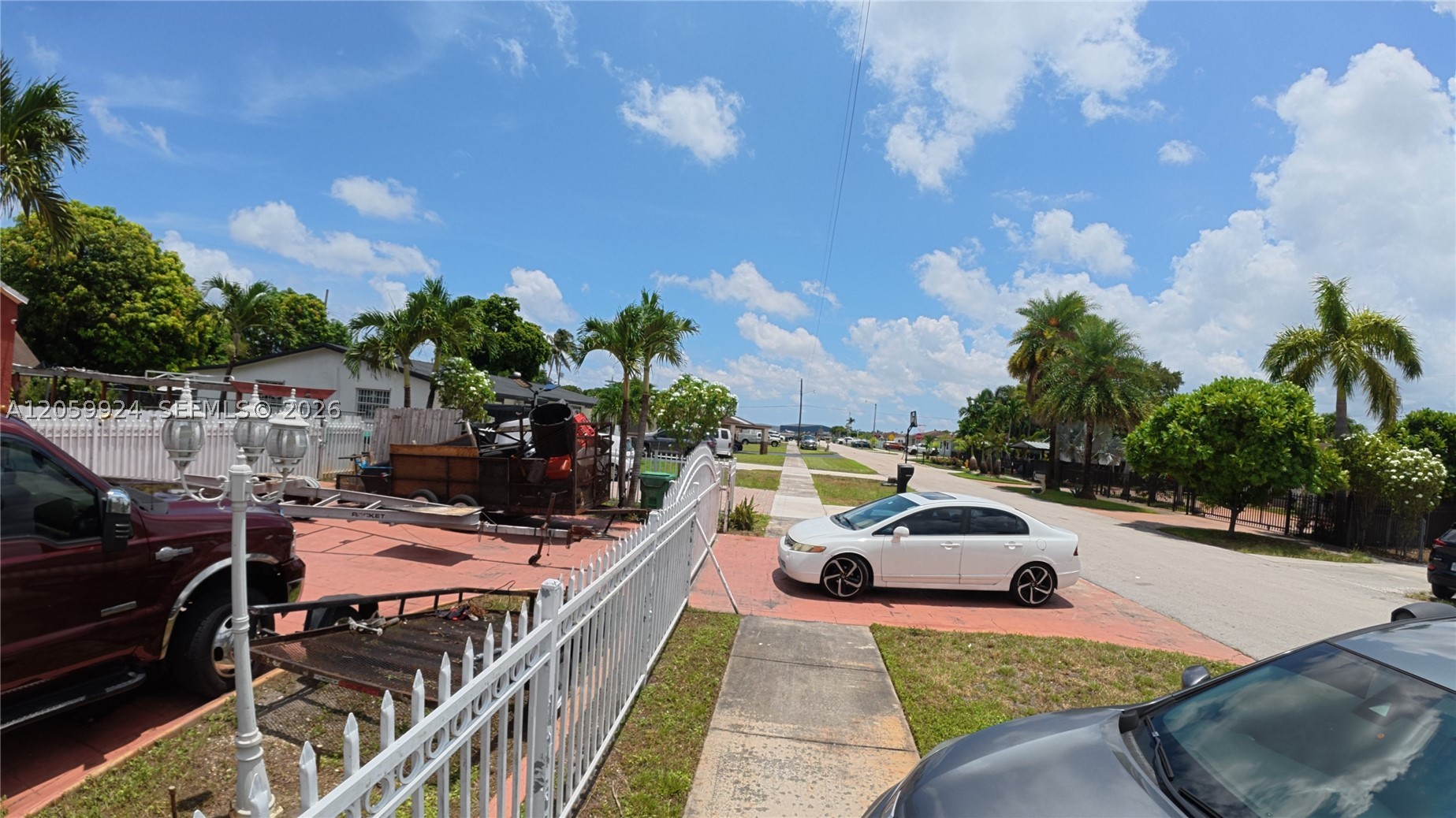 main property photo 78
