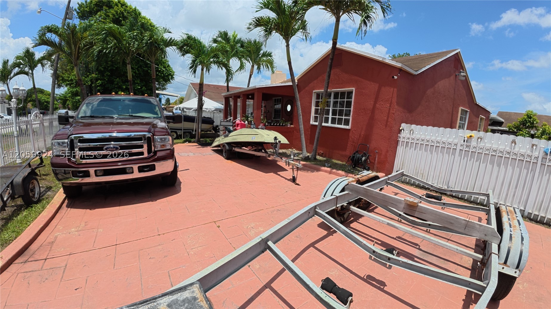 main property photo 81