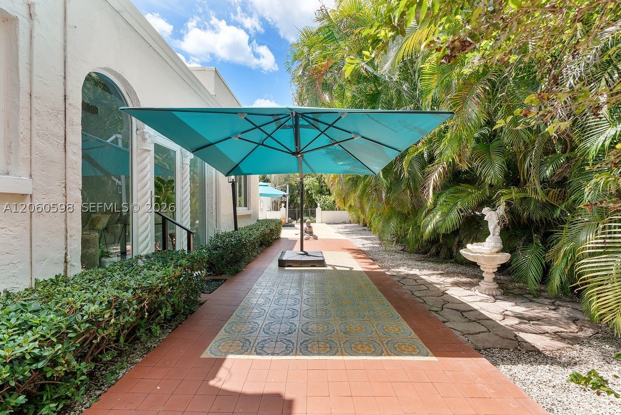 main property photo 51