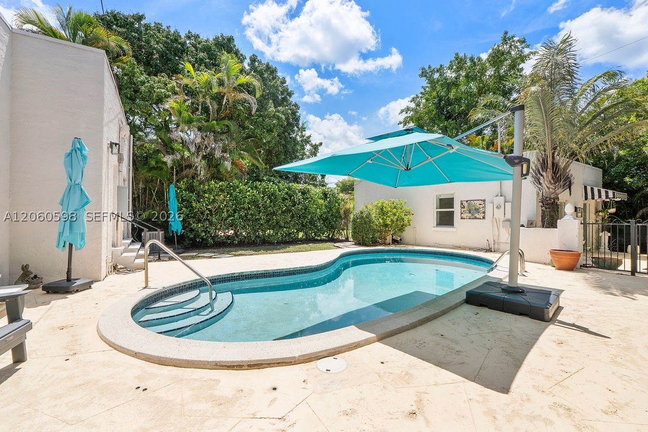 main property photo 58
