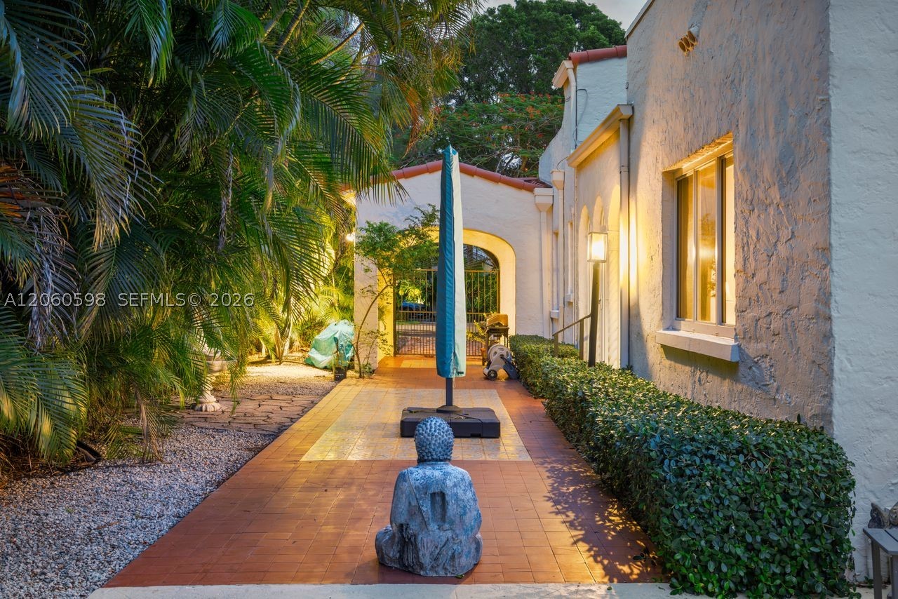 main property photo 60