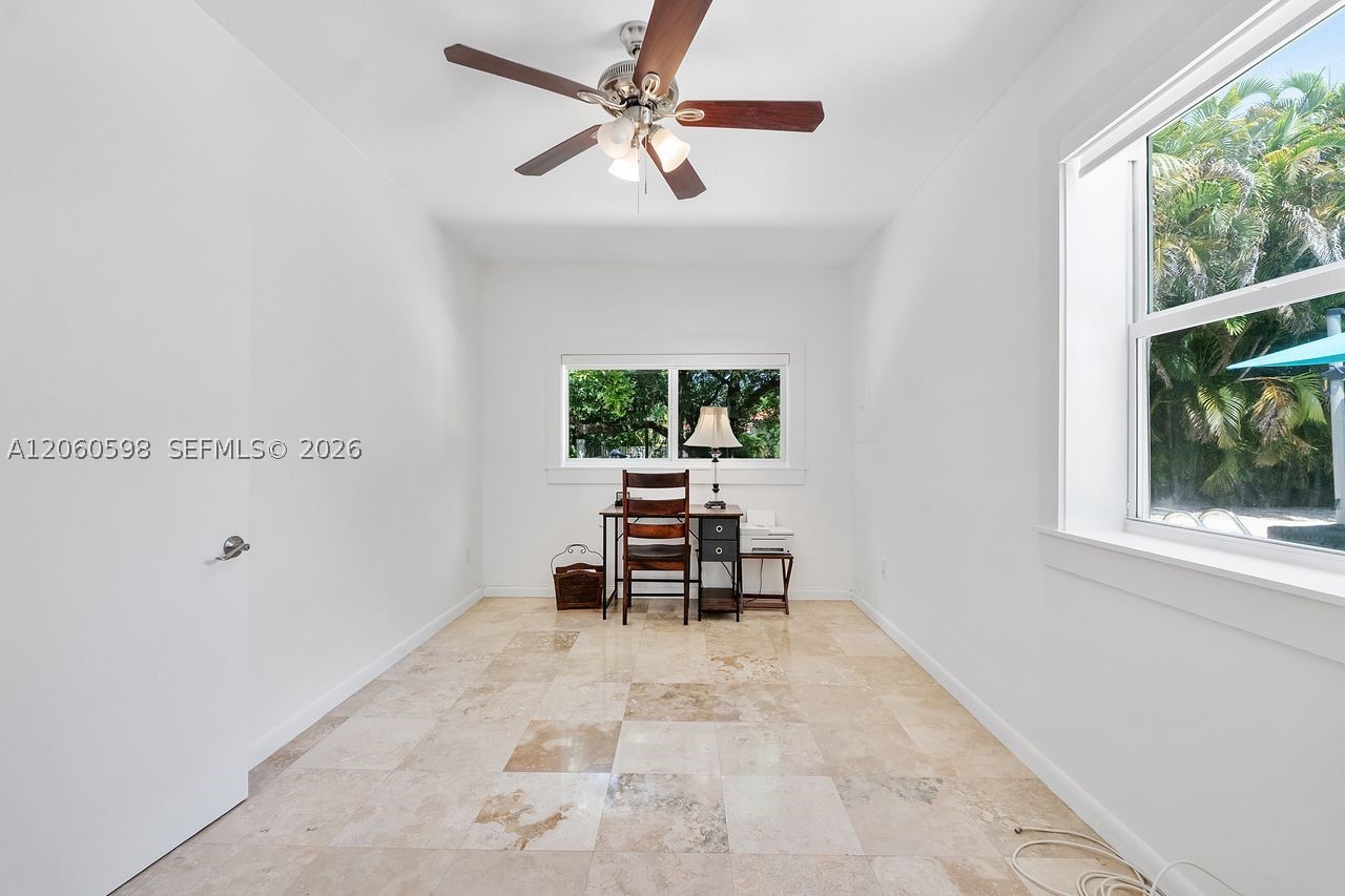 main property photo 75