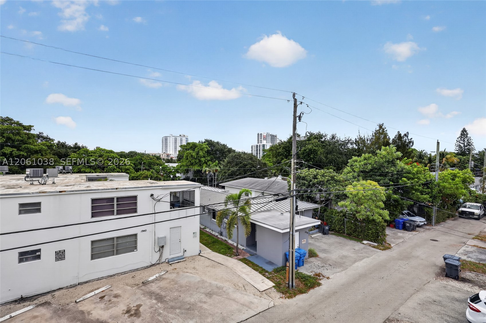 main property photo 15
