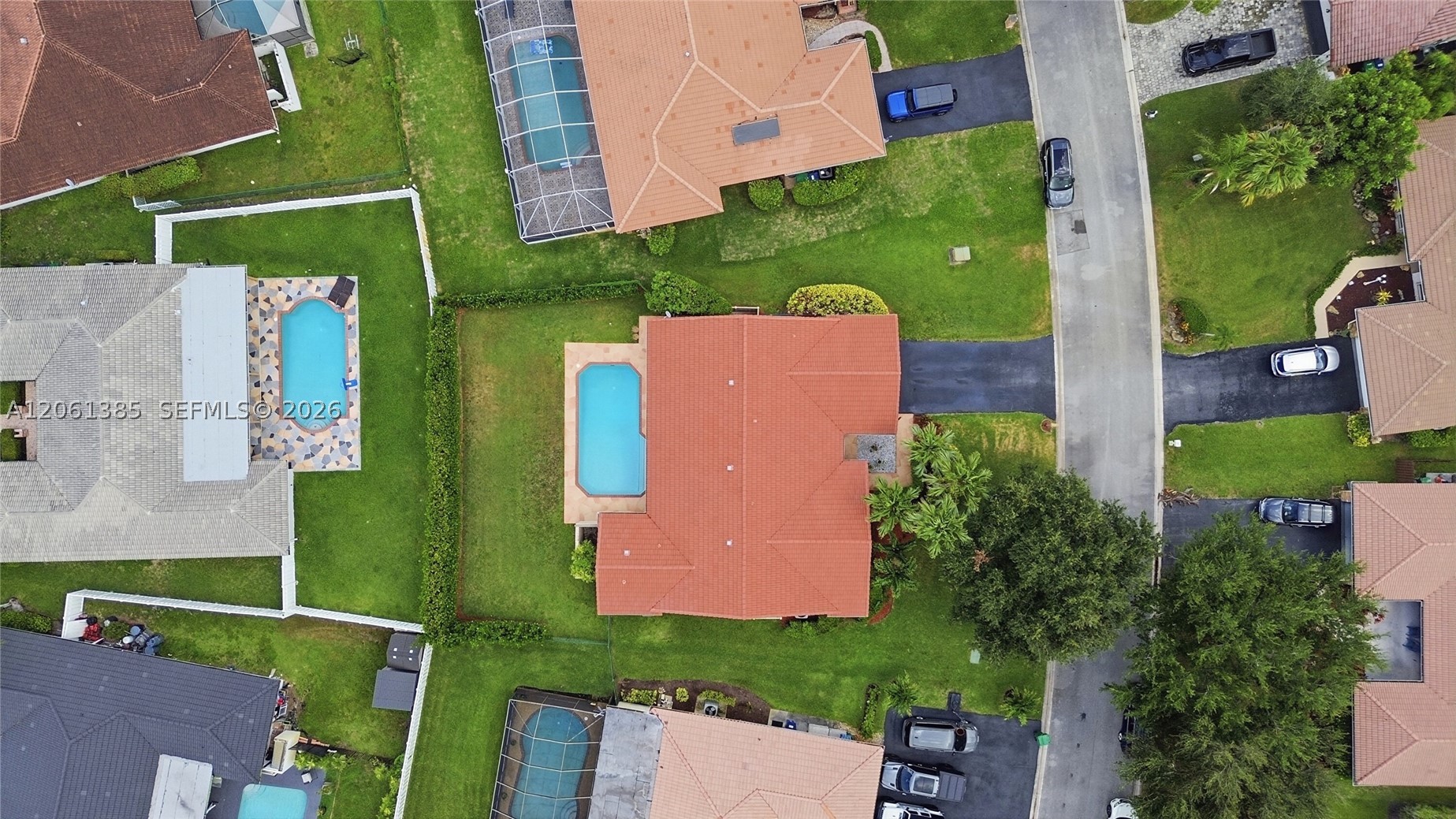 main property photo 39