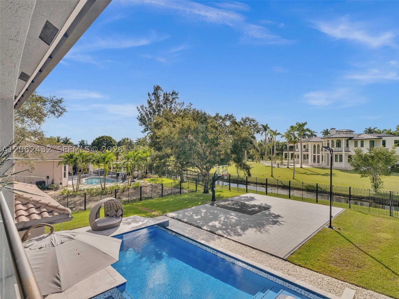 main property photo 82