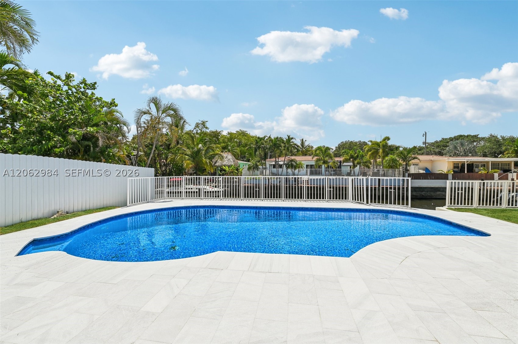 main property photo 83