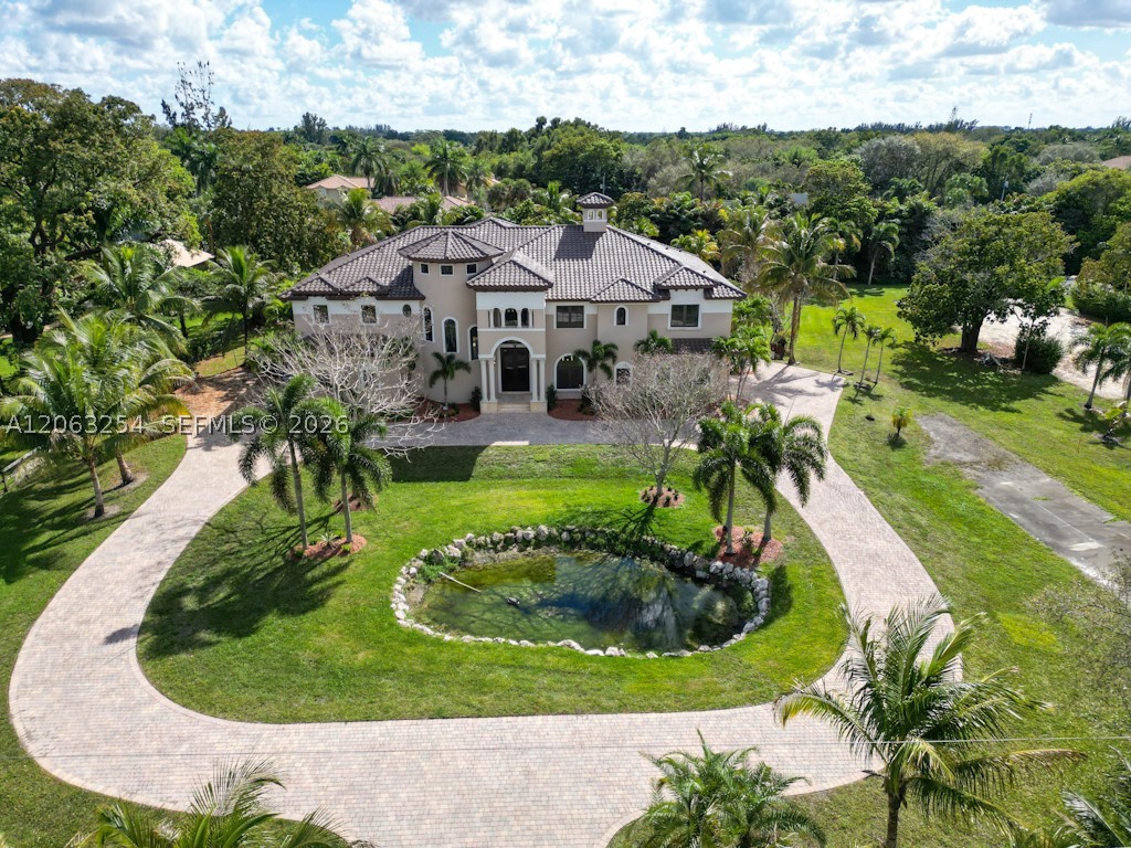 main property photo 44