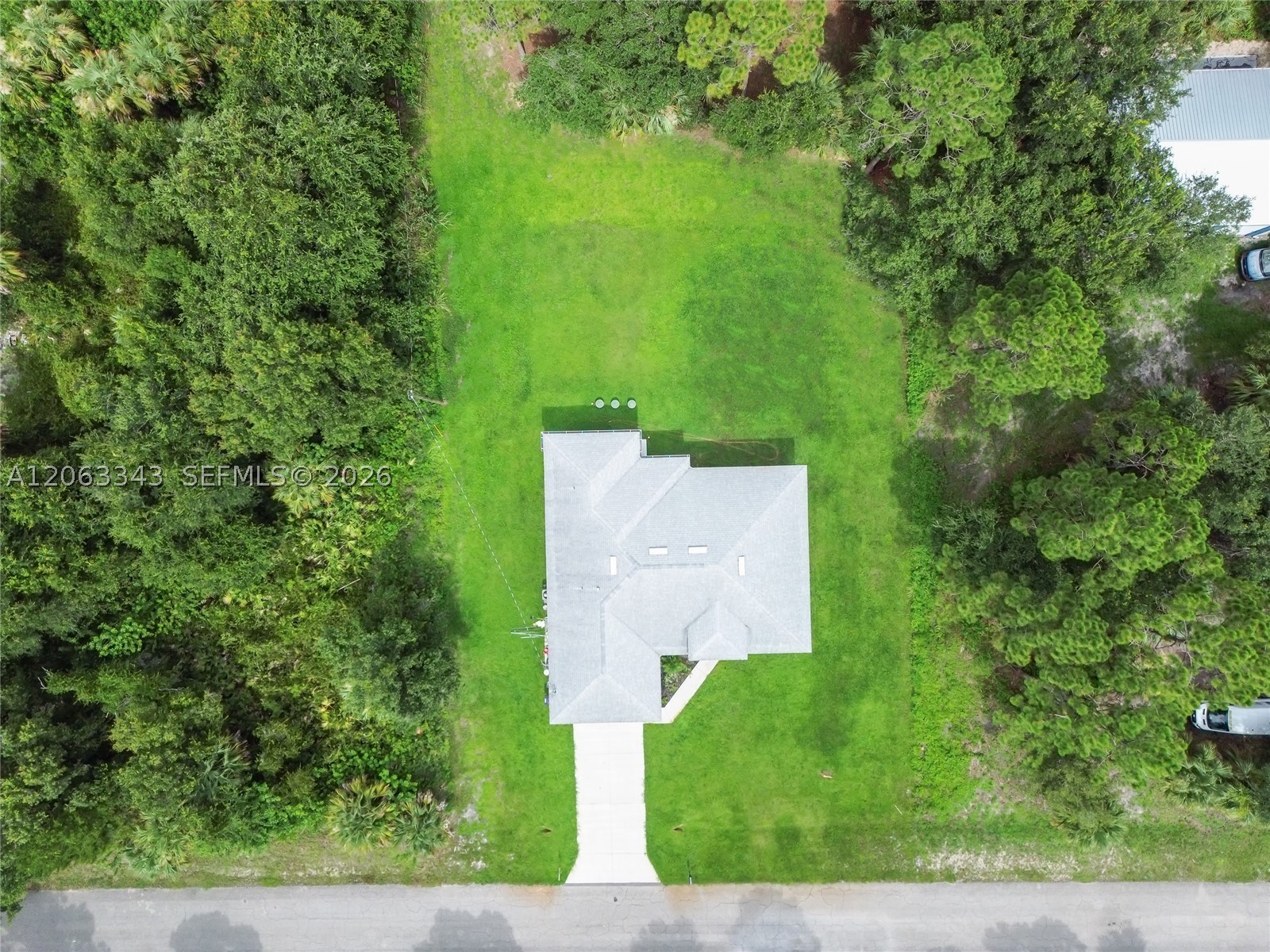 main property photo 51