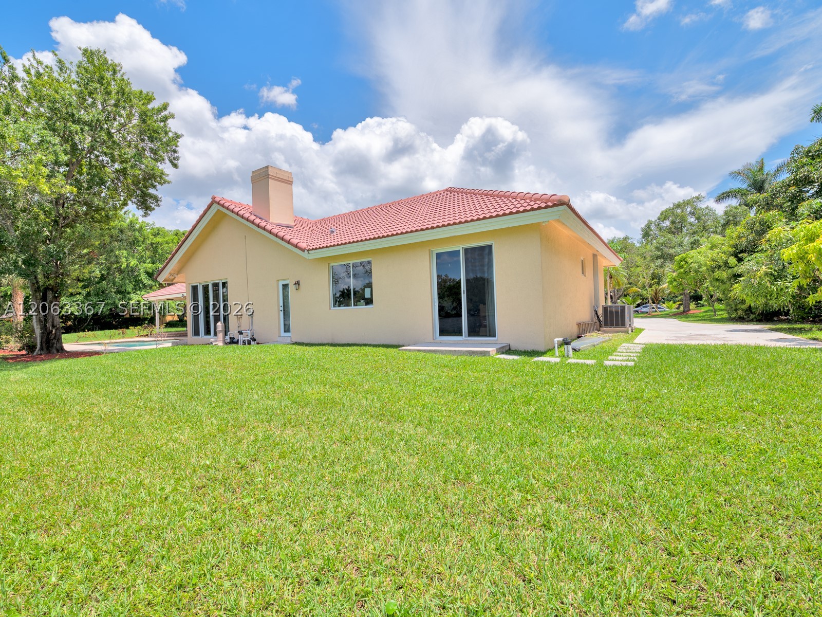 main property photo 44