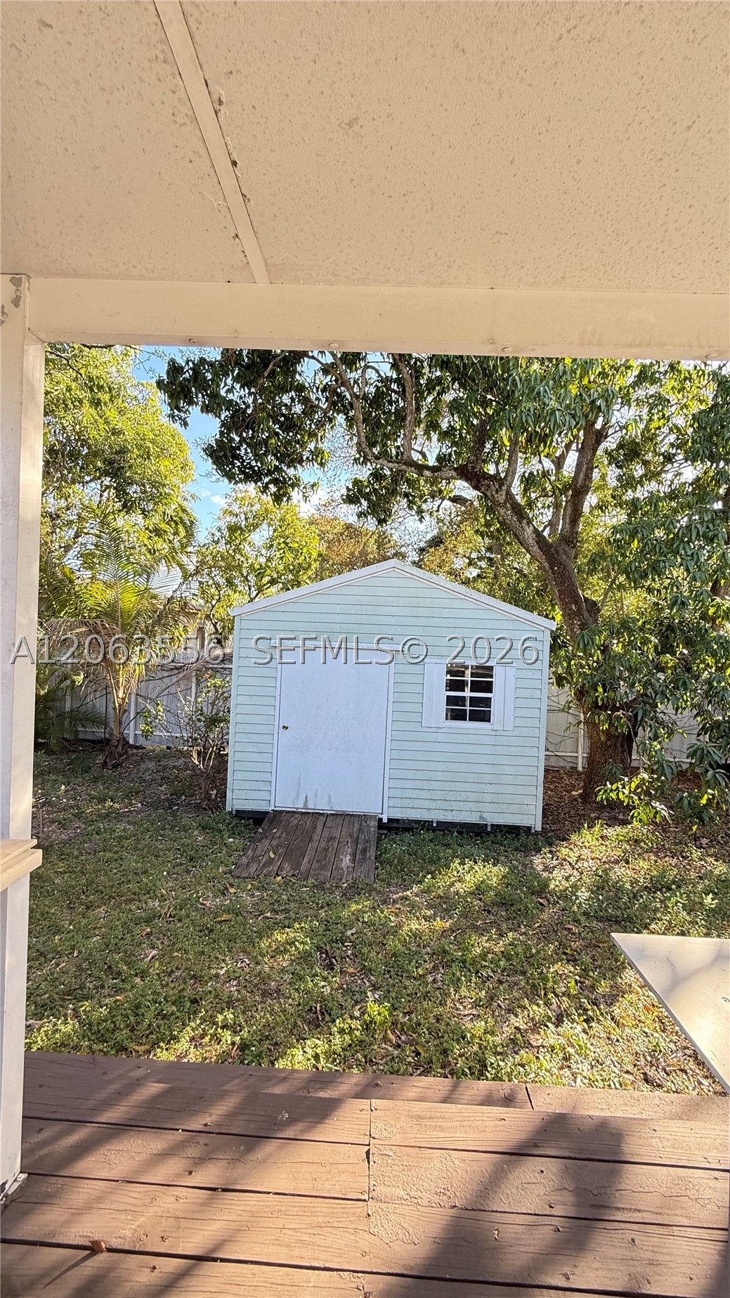main property photo 23