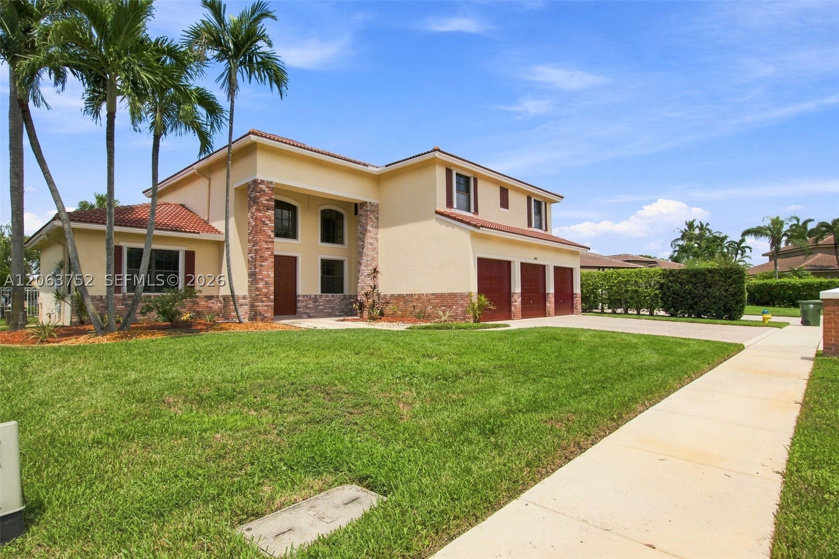 main property photo 1