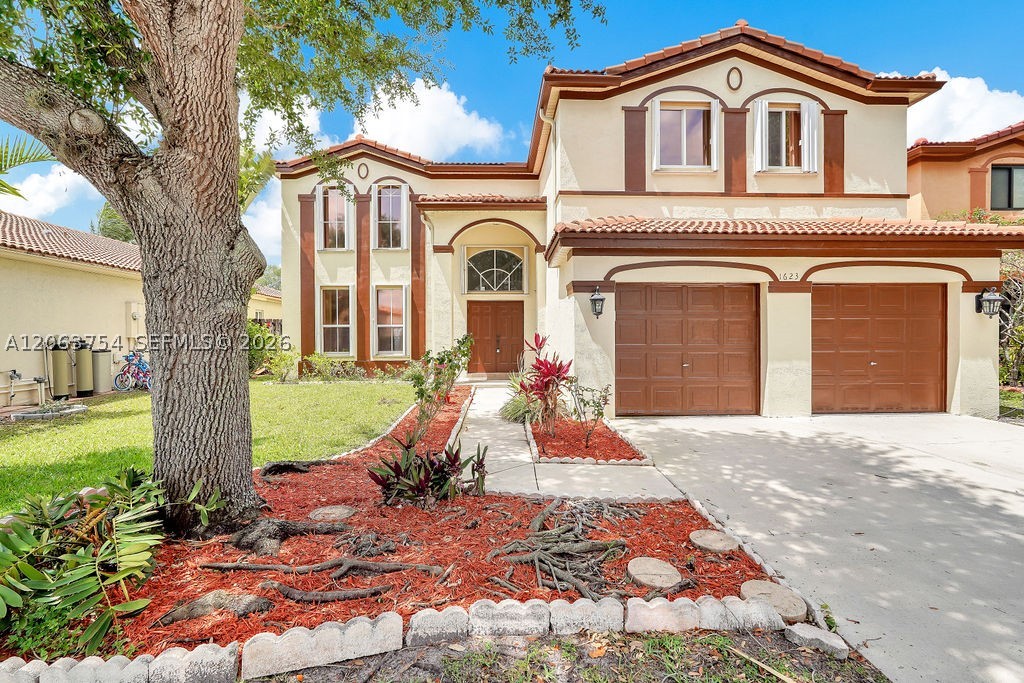 main property photo 27