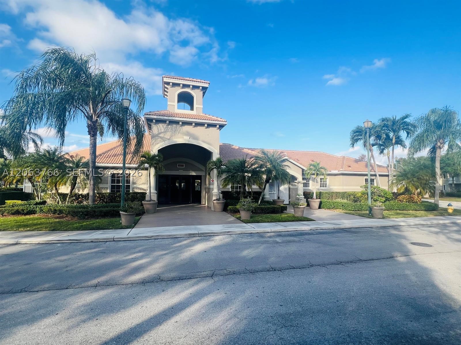 main property photo 0