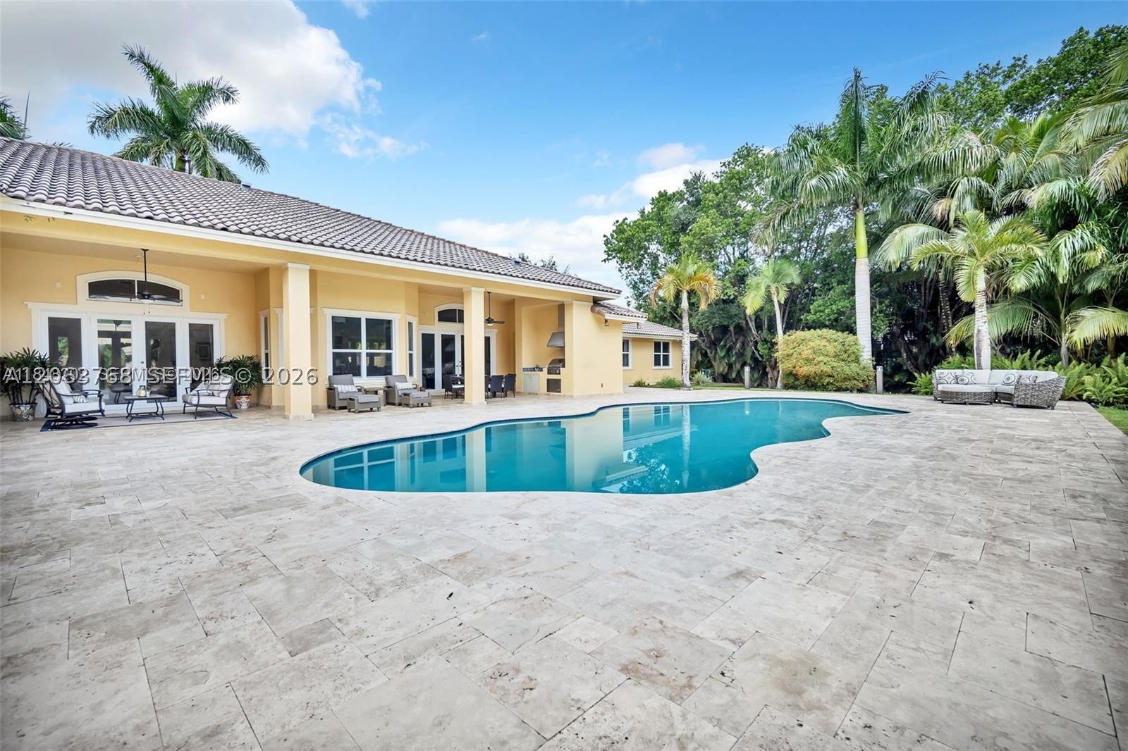 main property photo 54