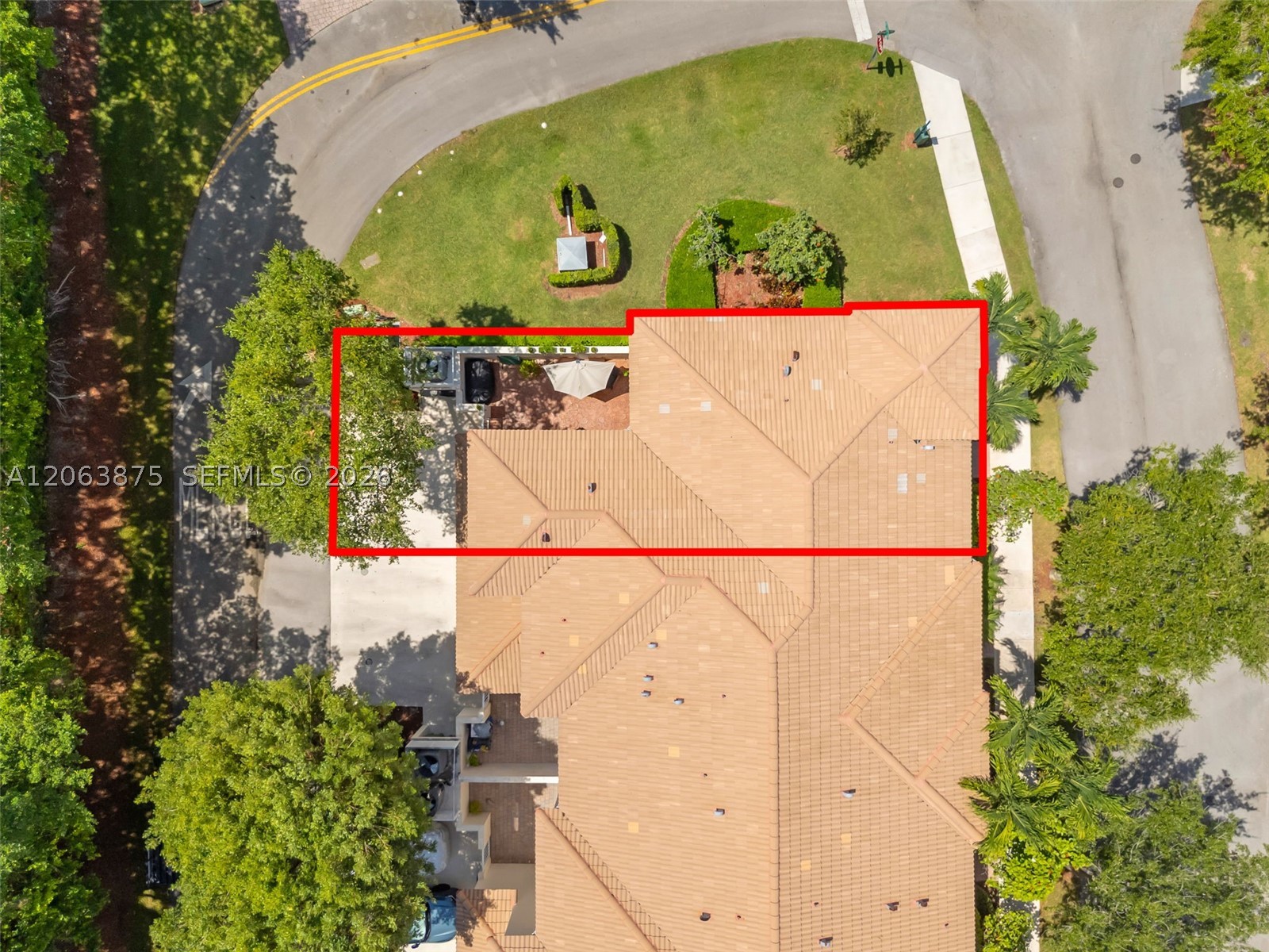 main property photo 49