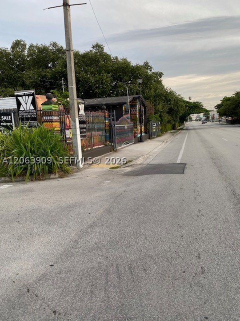 main property photo 17