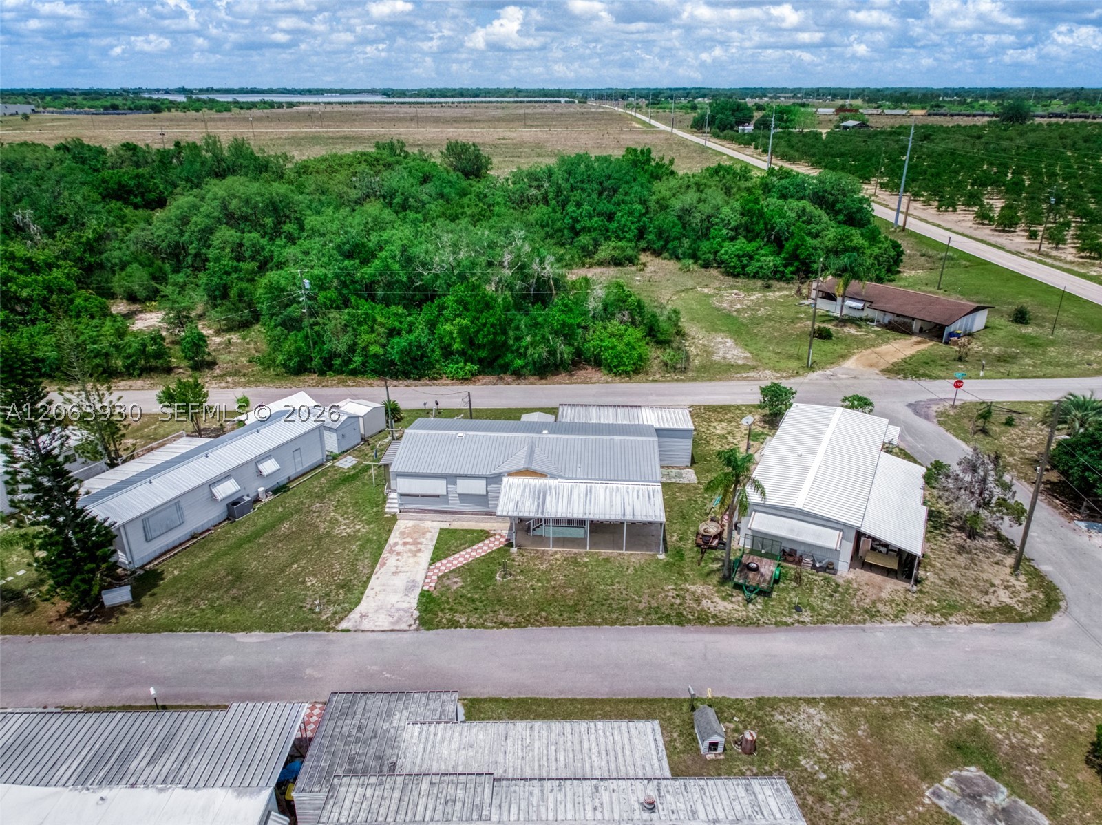 main property photo 38