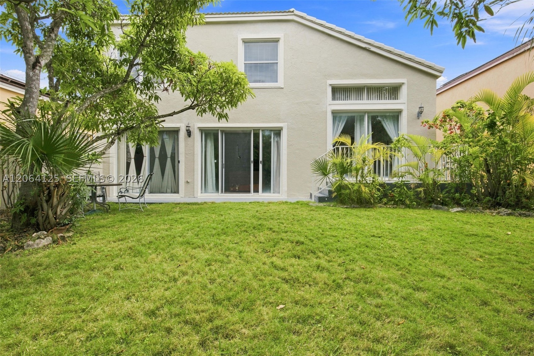 main property photo 22
