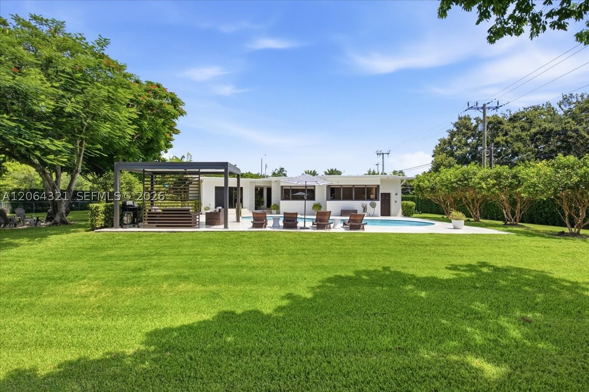 main property photo 42