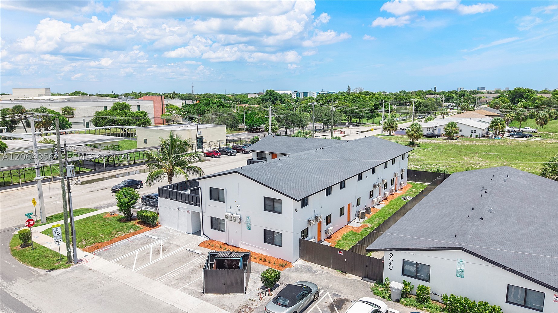 main property photo 22