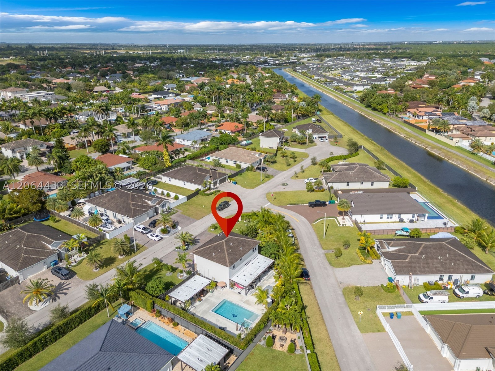 main property photo 43