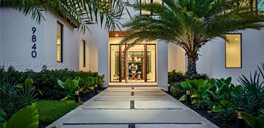 image of property with 6 Bed | 7 Bath | 6,841 Sqft