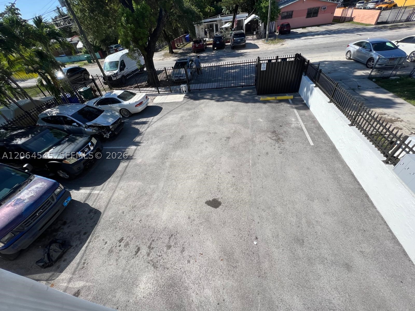 main property photo 33