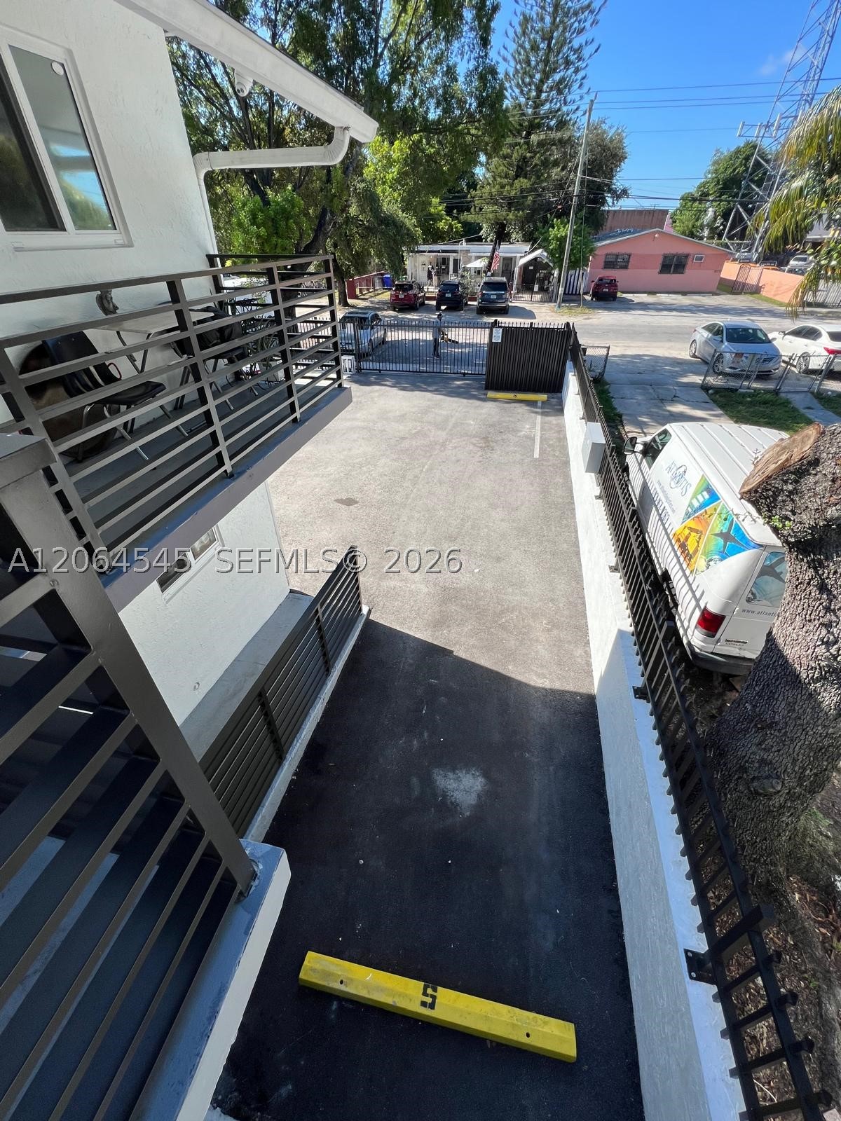 main property photo 35