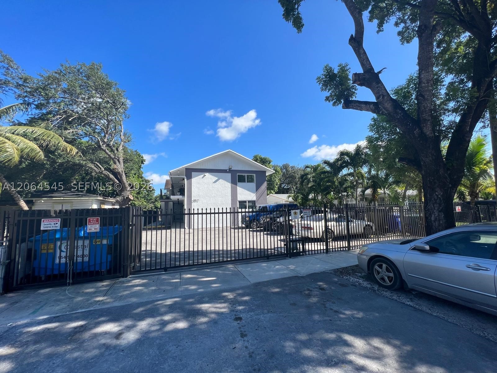main property photo 38