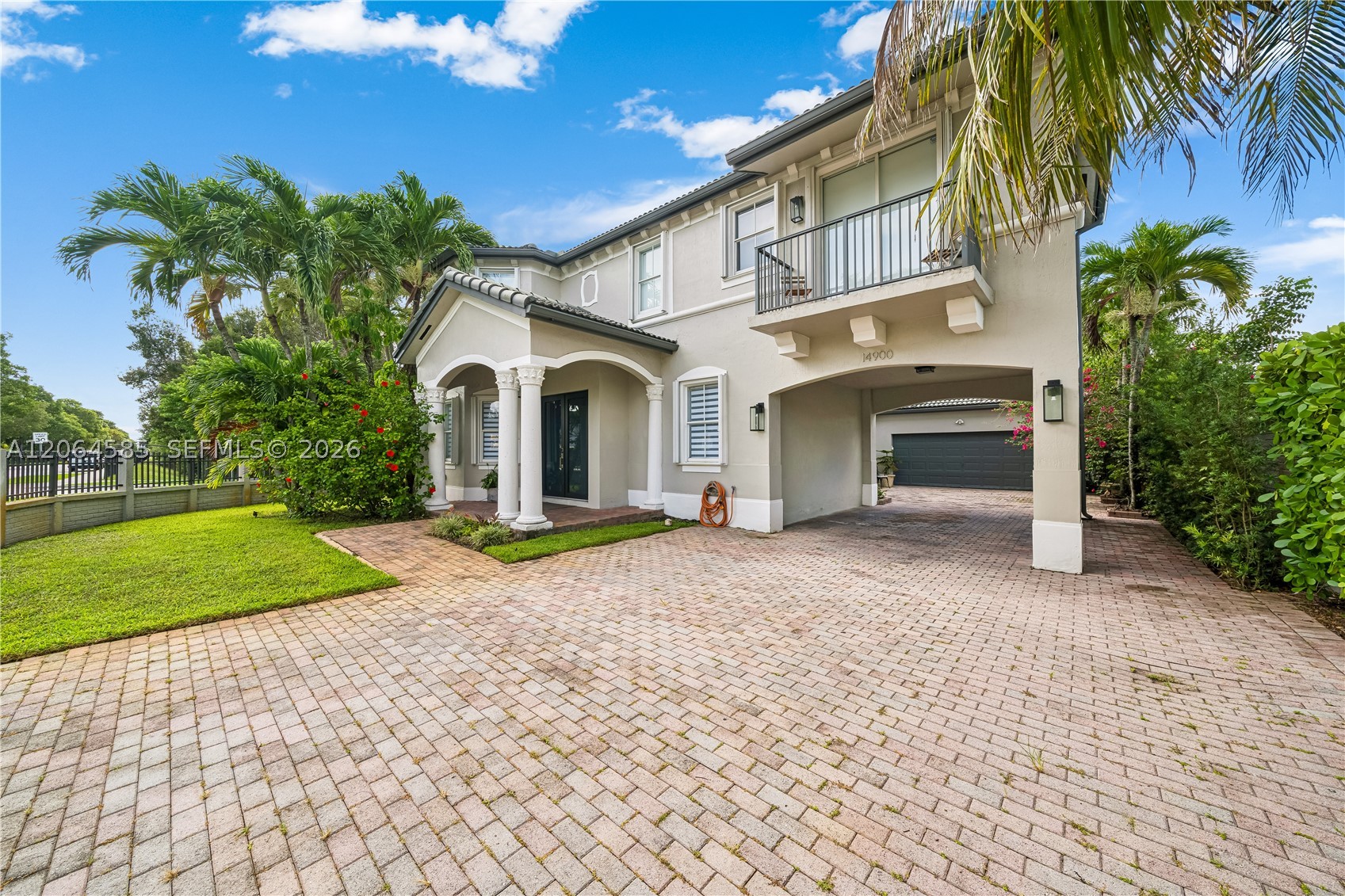 main property photo 3