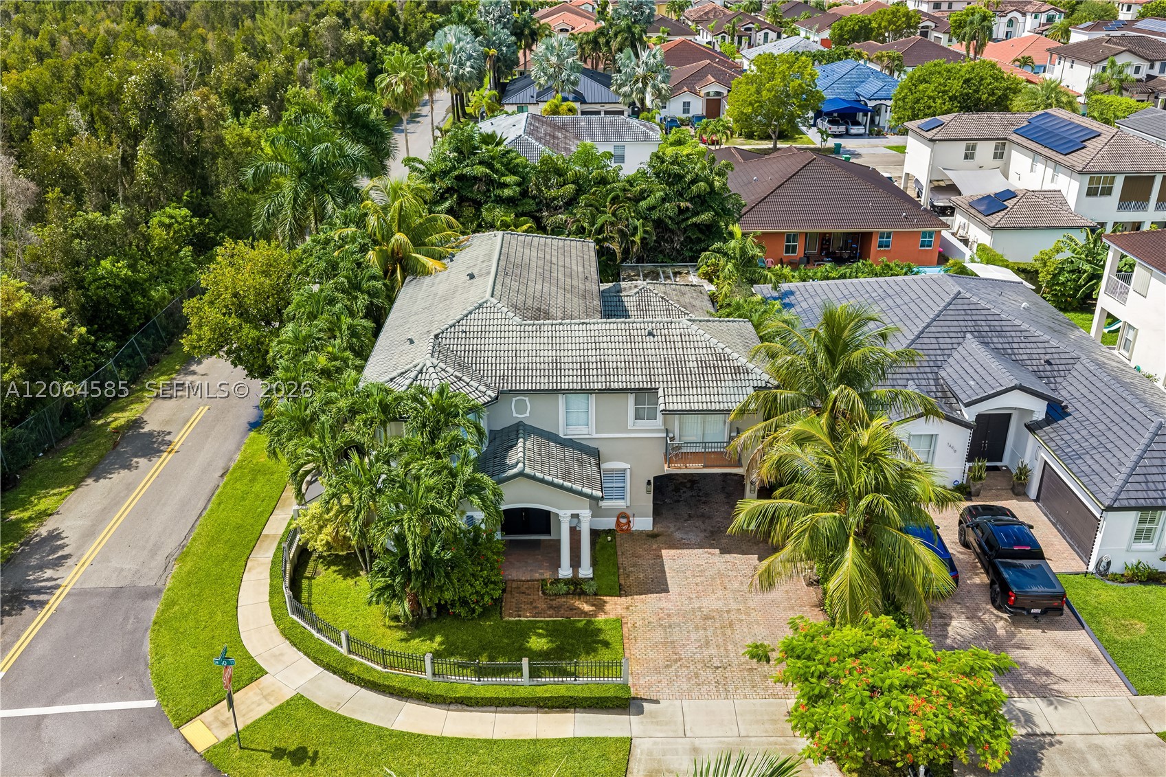 main property photo 67