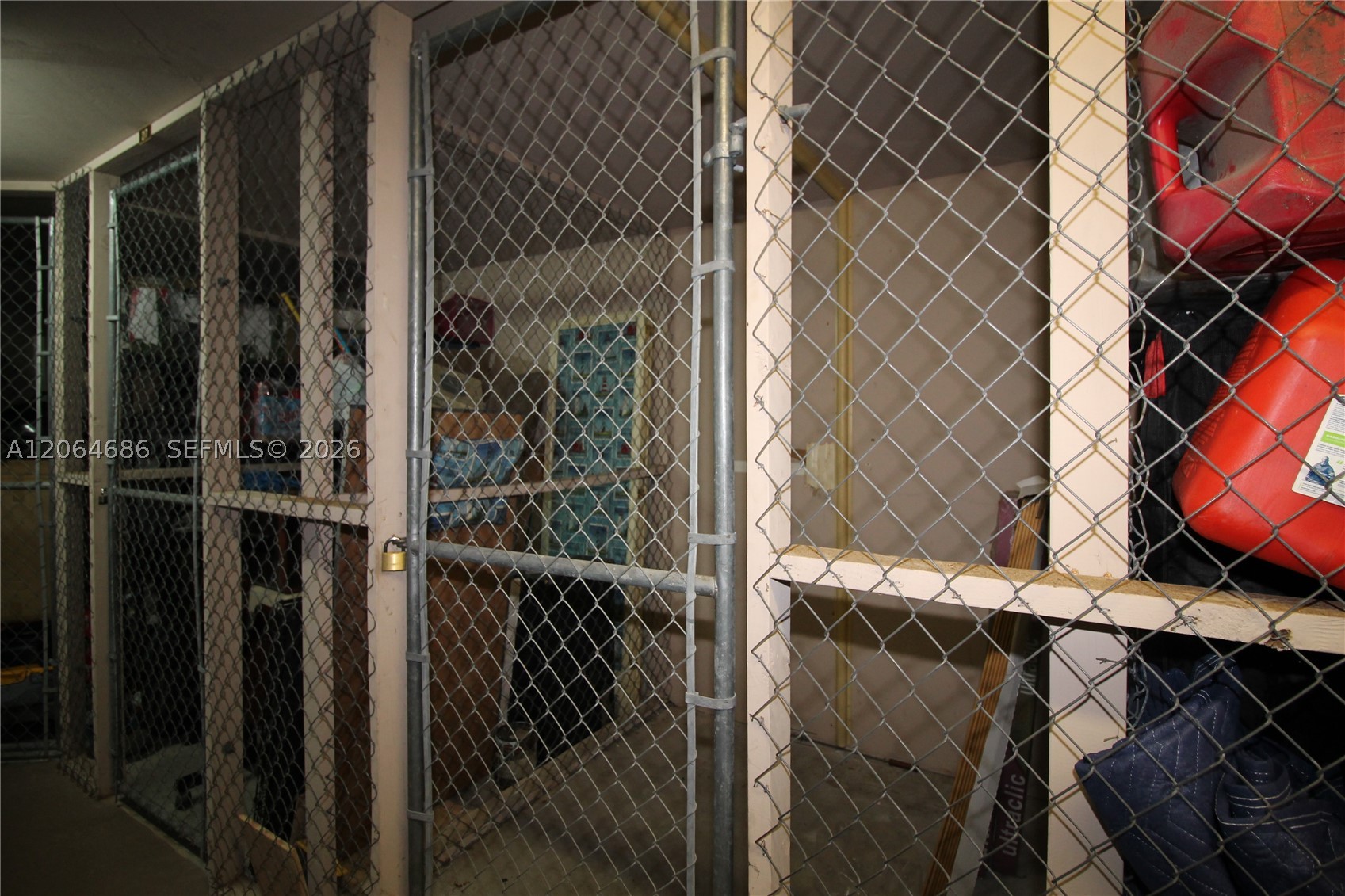 main property photo 19