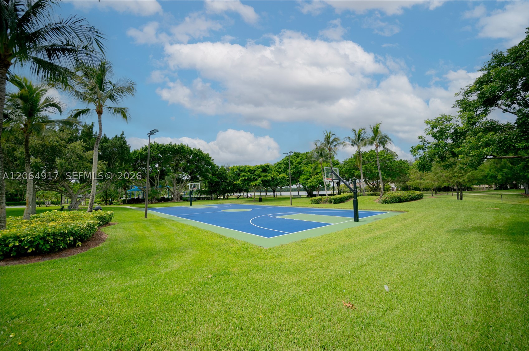 main property photo 50