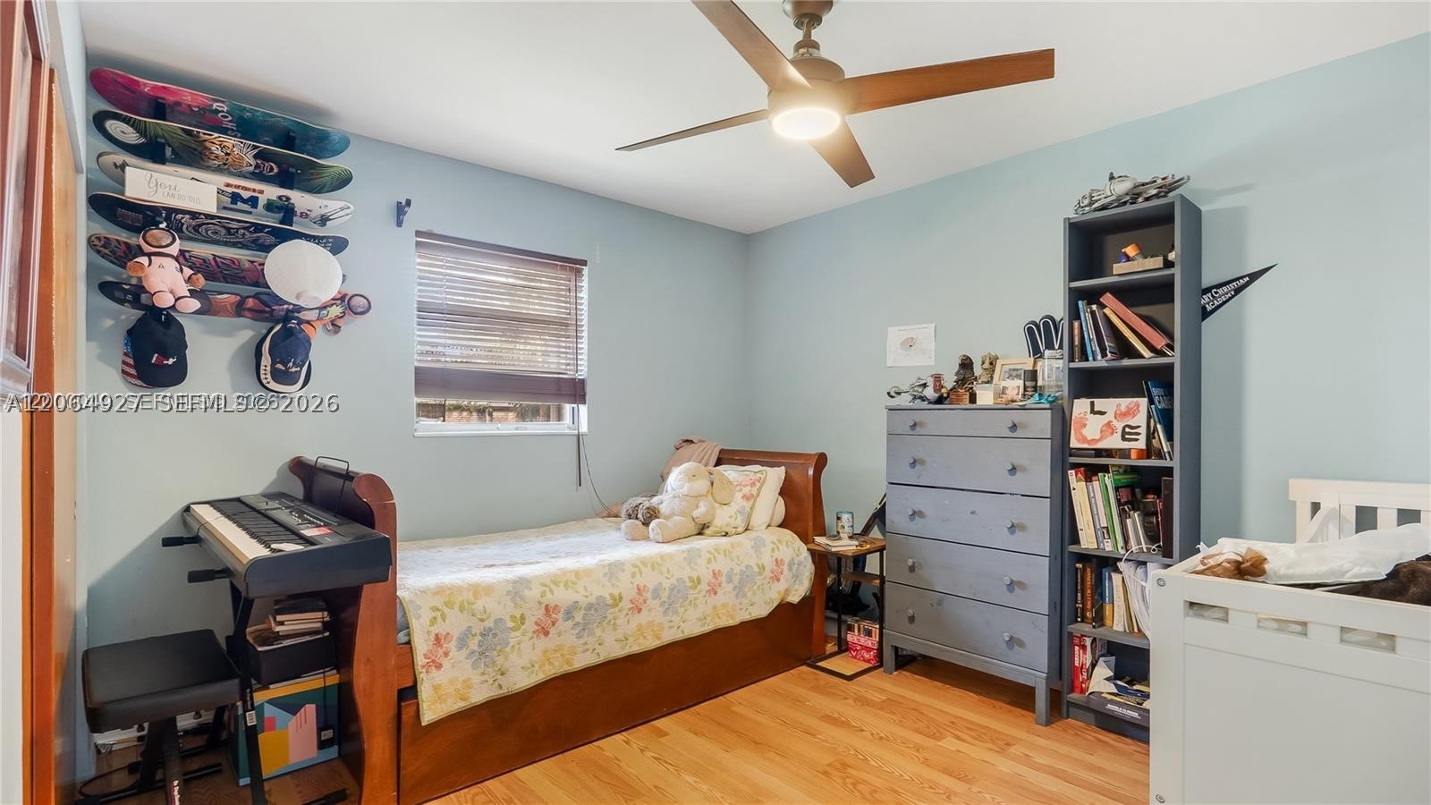 main property photo 16