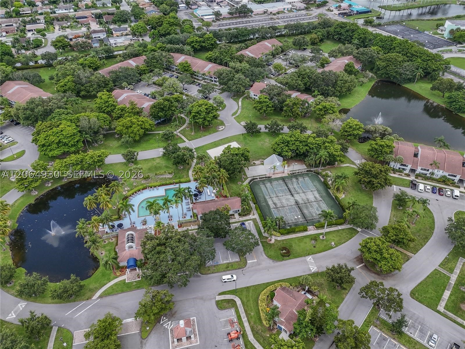main property photo 25