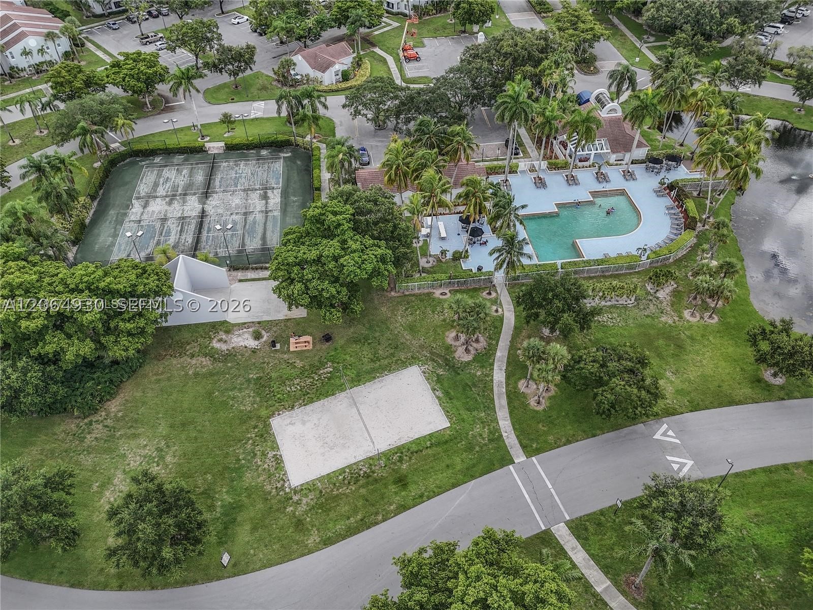 main property photo 26