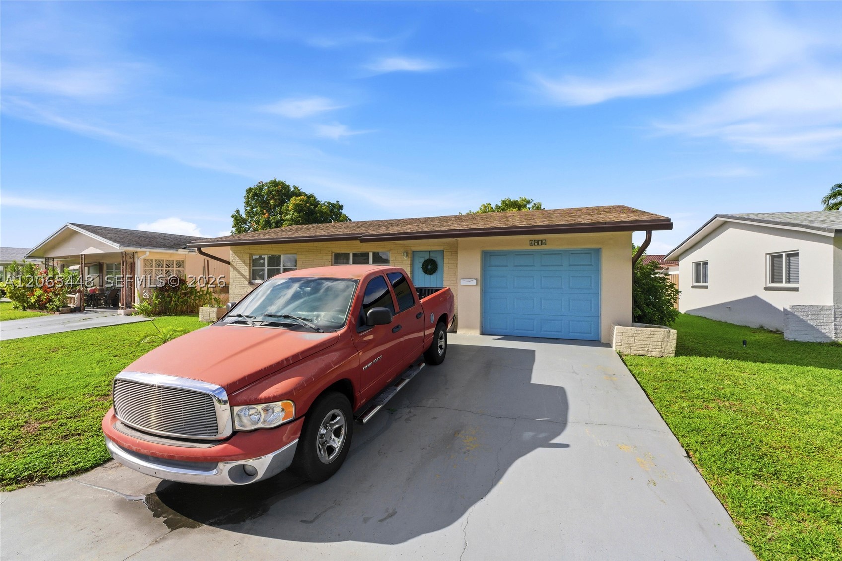 main property photo 12