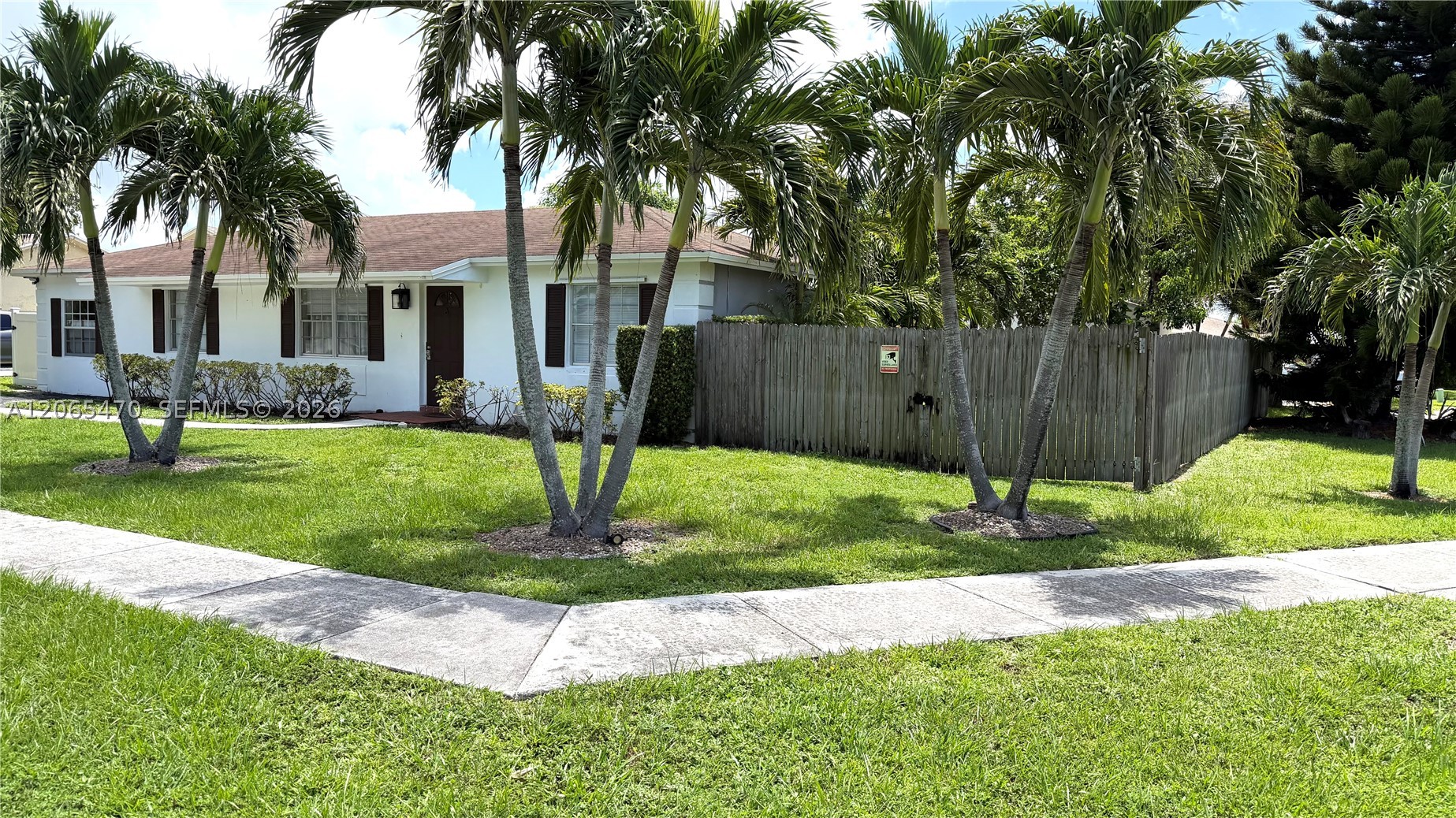 main property photo 59