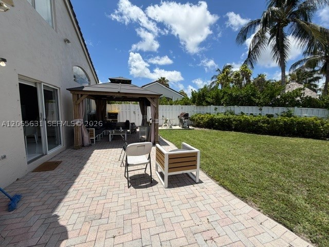 main property photo 45