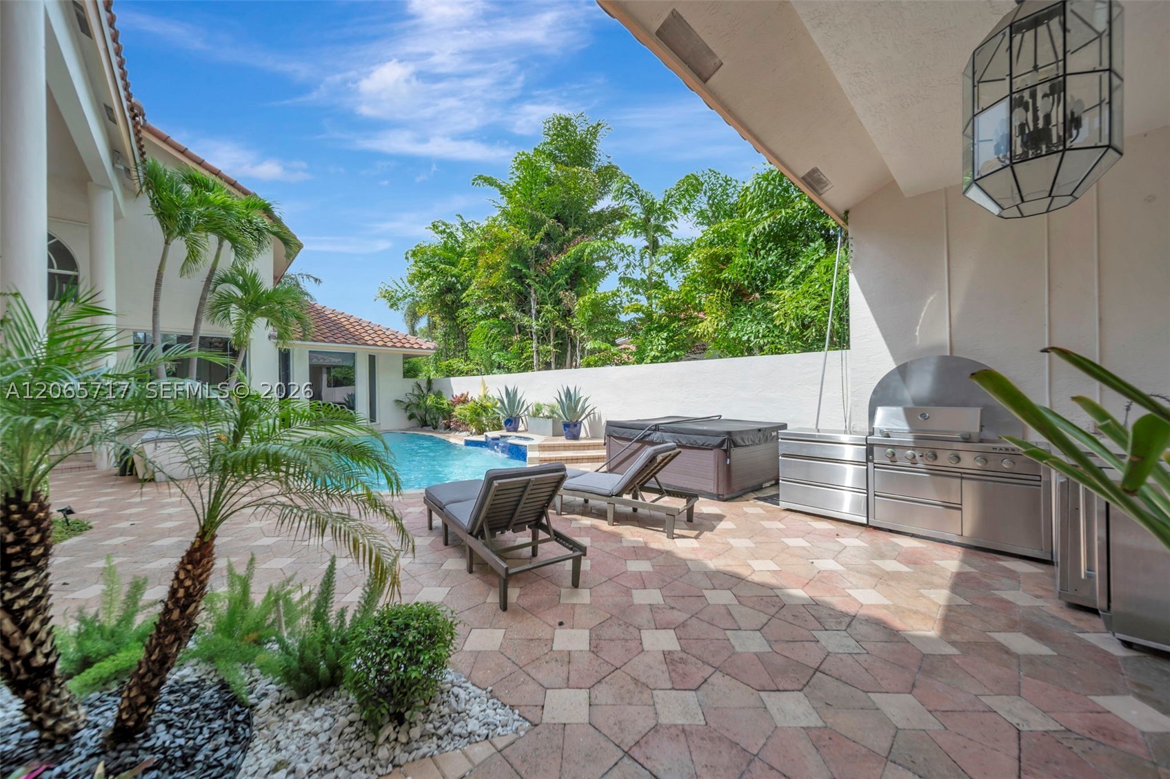 main property photo 48