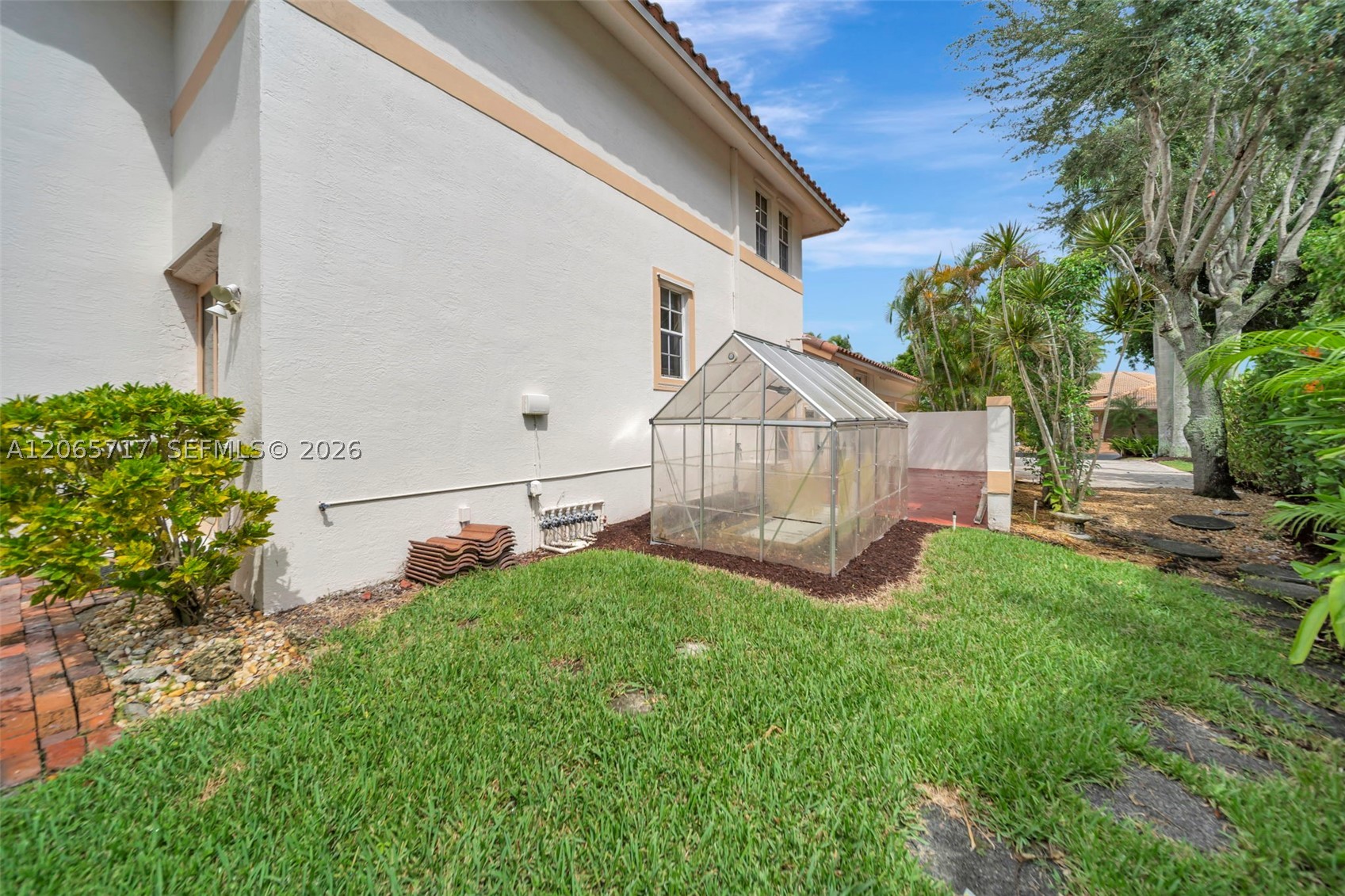 main property photo 64