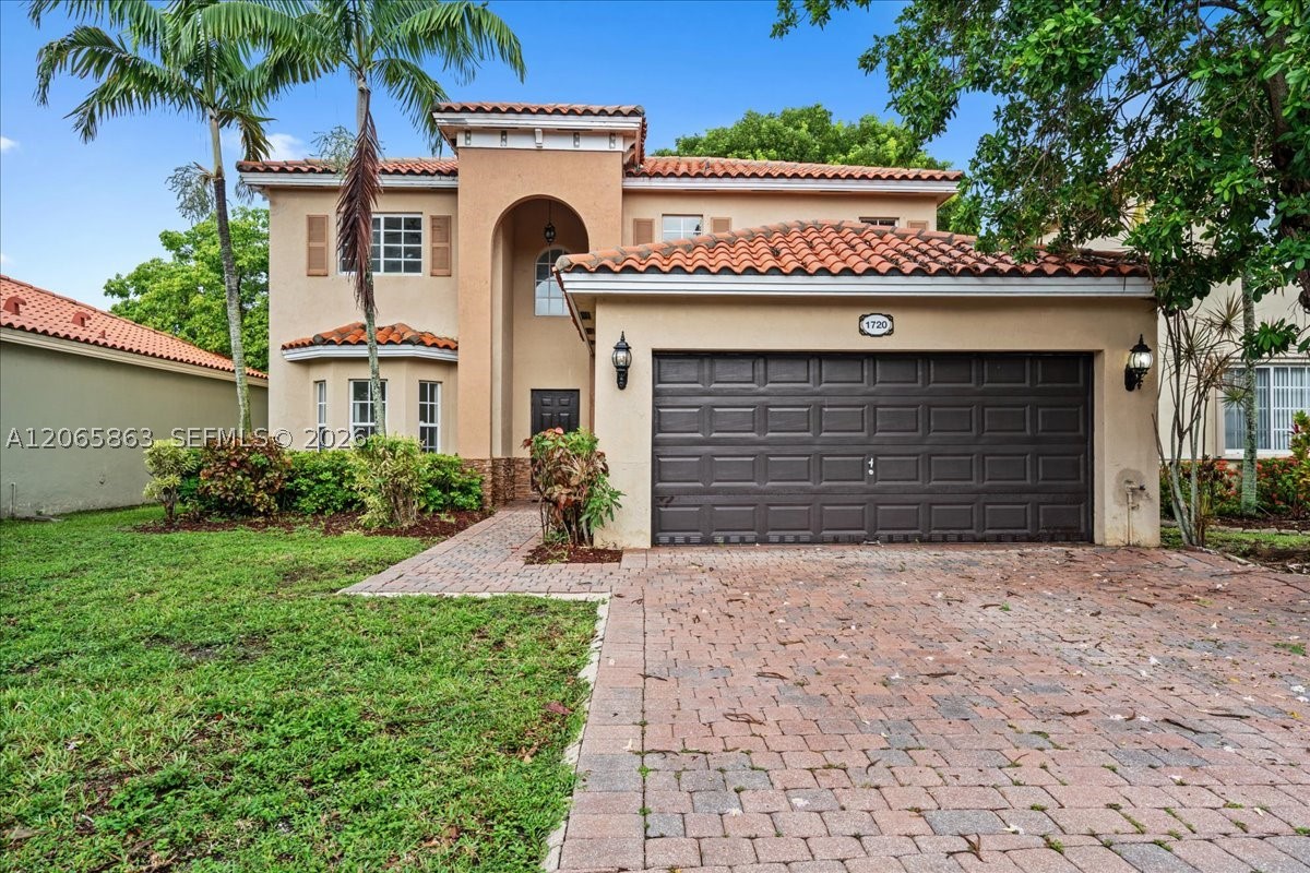 main property photo 31