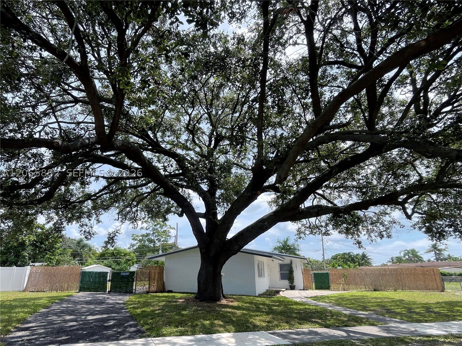 main property photo 63
