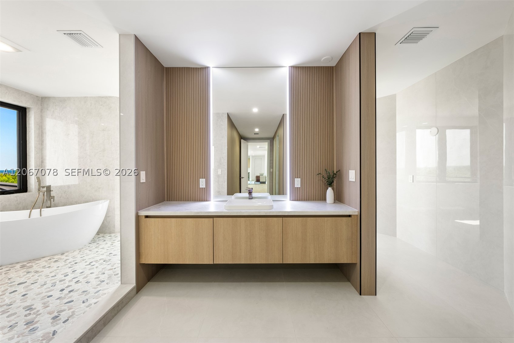 main property photo 135