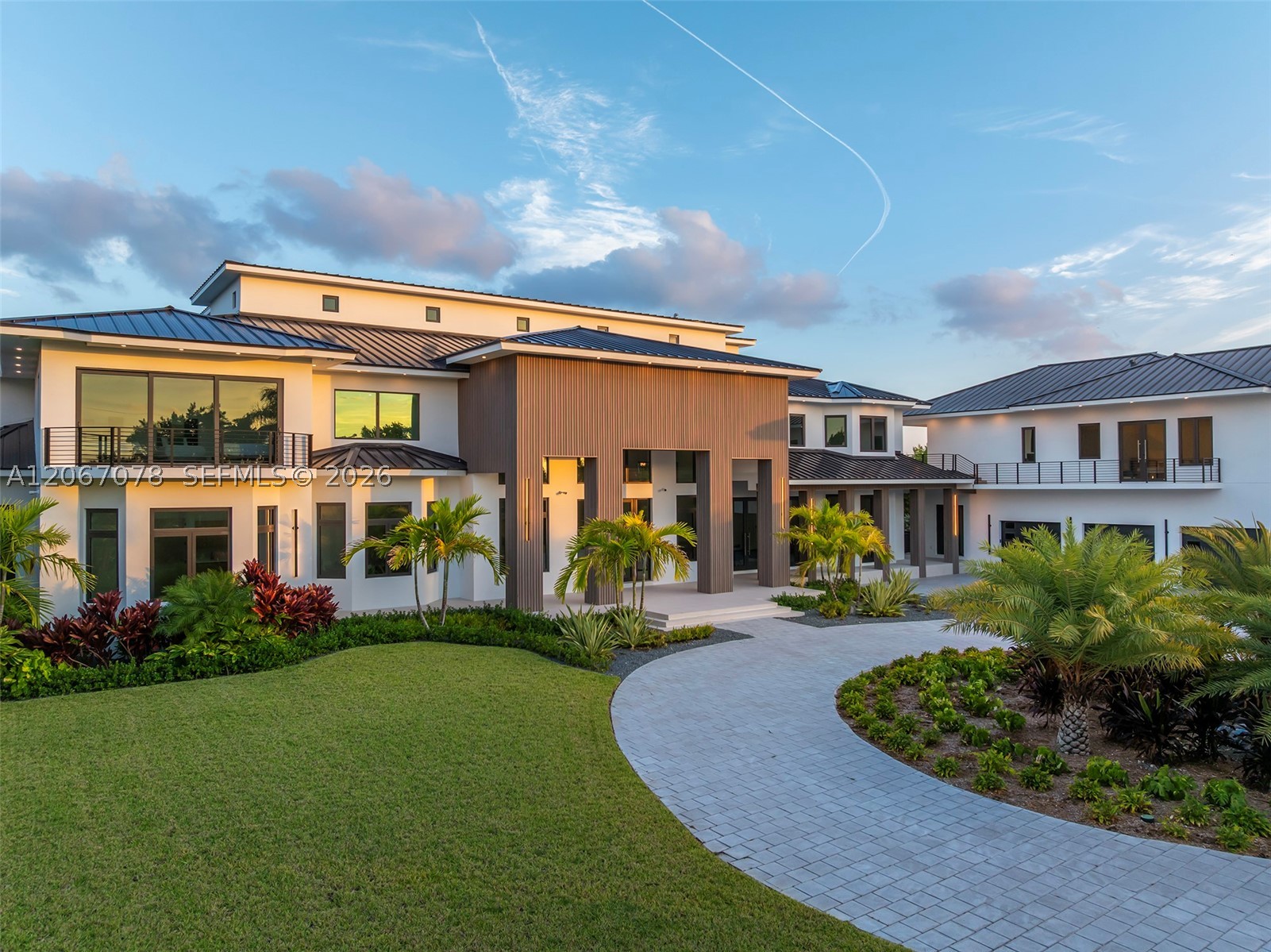 main property photo 37