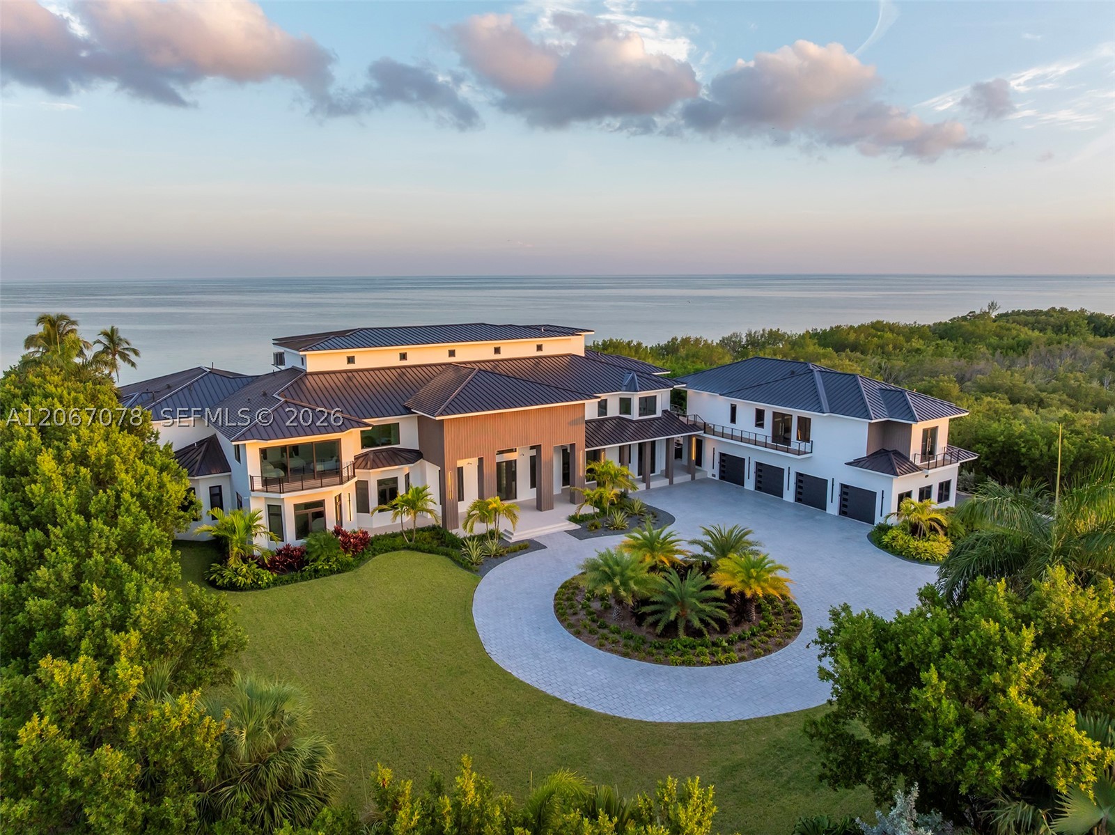 main property photo 44