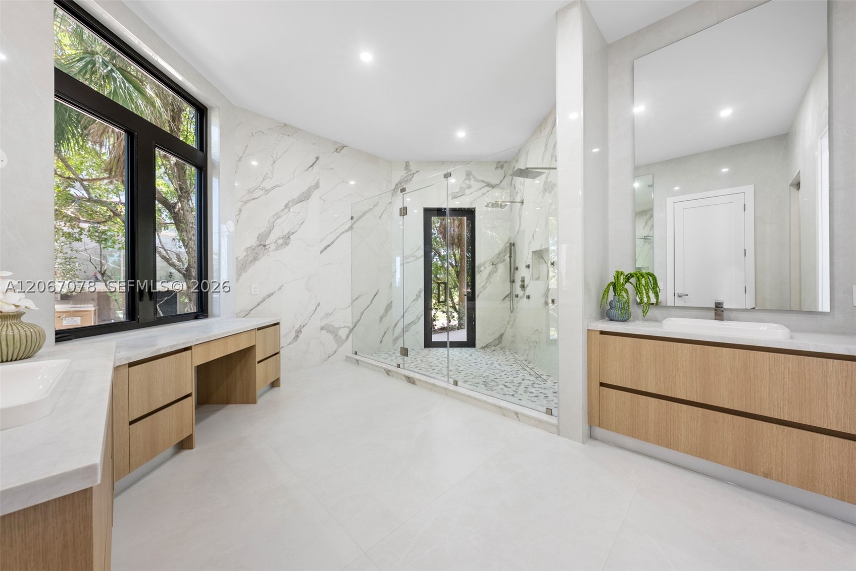 main property photo 87