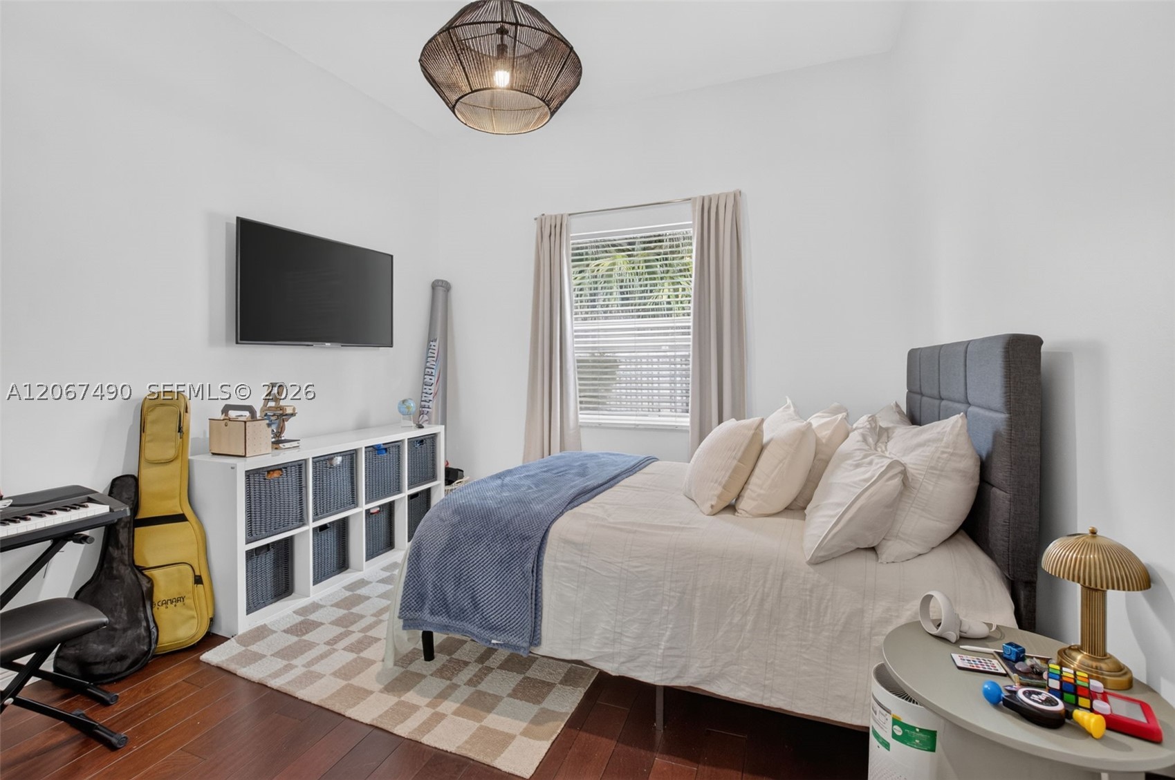 main property photo 26