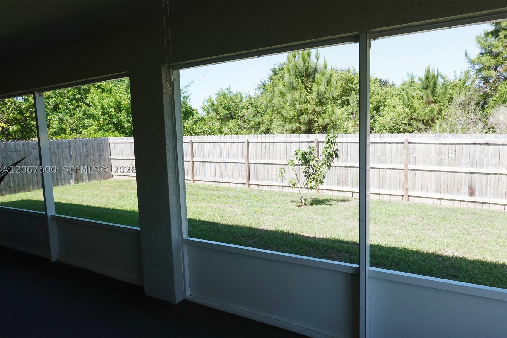 main property photo 25